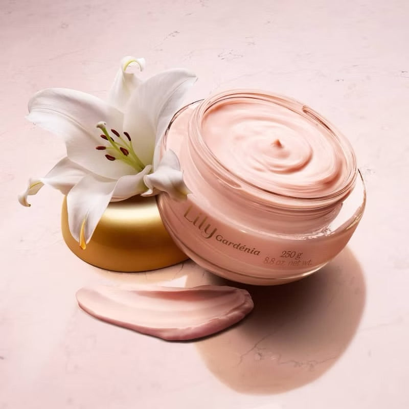 Crème hydratante satinée Lily Gardenia, 250 g