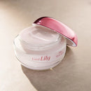 Crème hydratante satinée Love Lily, 250 g