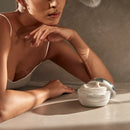 Crème hydratante satinée Lily Absolu, 250 g