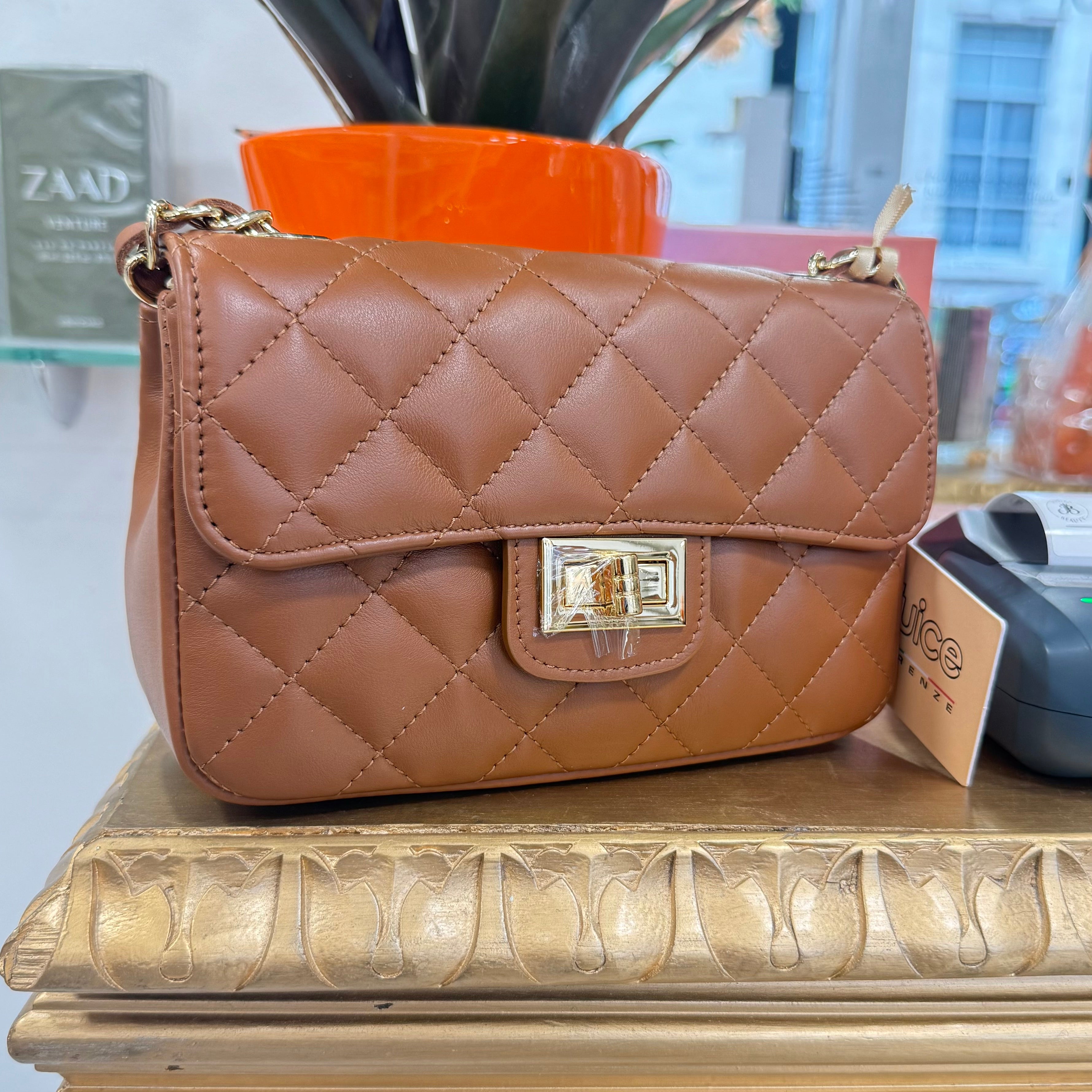 Sac à chaîne Eleganza – L’élégance pure