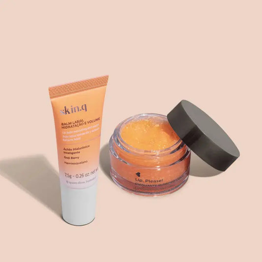 Skin.q Combo Baume à Lèvres Hydratation et Volume 7,5 g + Gommage Lèvres Nourrissant 8 g
